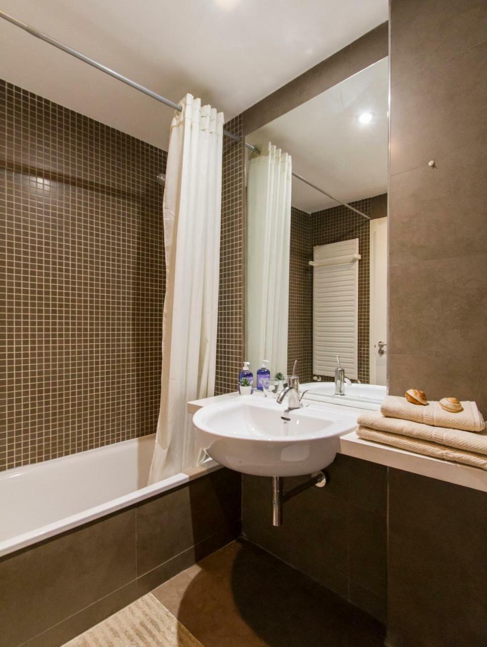 Luminoso, Moderno Y Amplio En Madrid Rio I Parking Apartment Ngoại thất bức ảnh